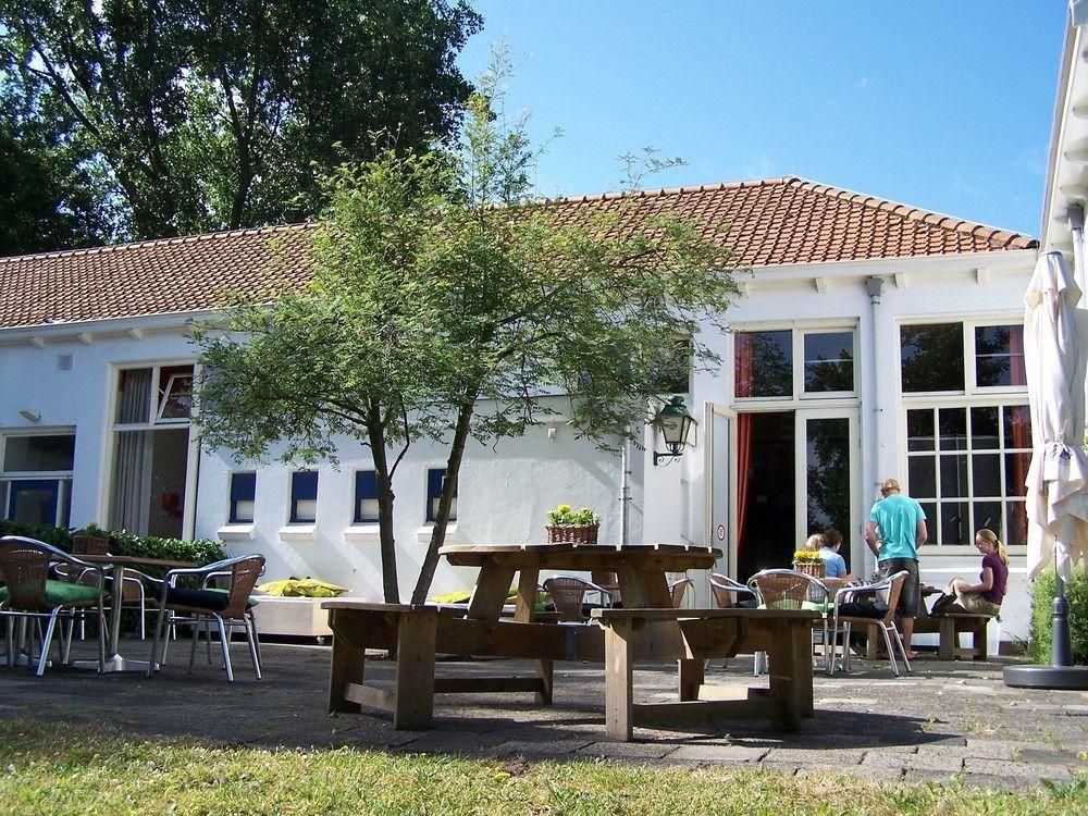 Stayokay Hostel 하를렘 외부 사진